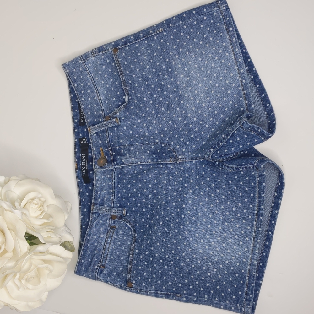 MAX Jeans polka dot mid rise shorts size 6